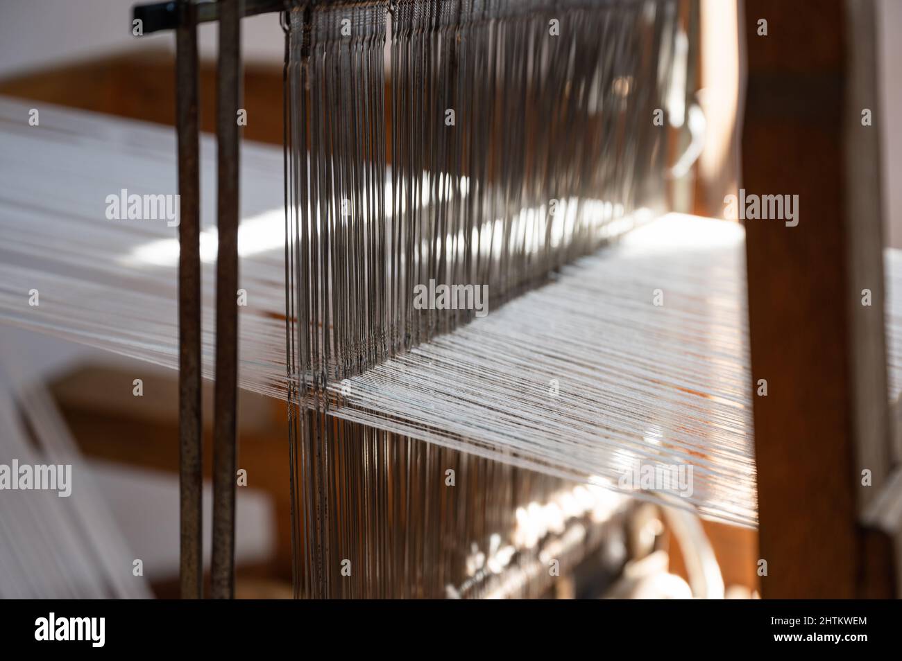 Métier à tisser en bois traditionnel d'époque Banque D'Images