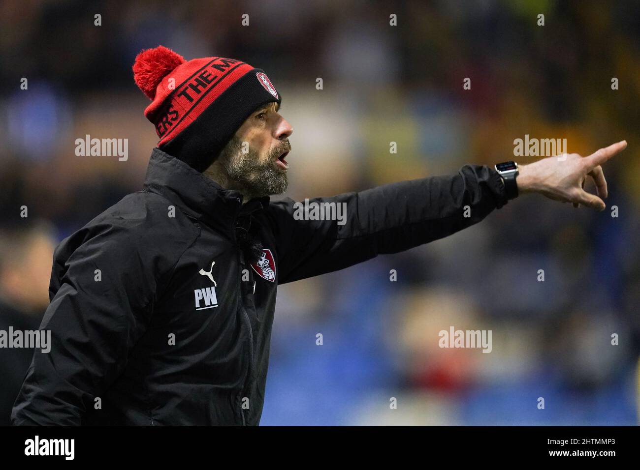 Paul Warne, directeur de Rotherham United, lors du match de la Sky Bet League One à Montgomery Waters Meadow, Shrewsbury. Date de la photo: Mardi 1 mars 2022. Banque D'Images