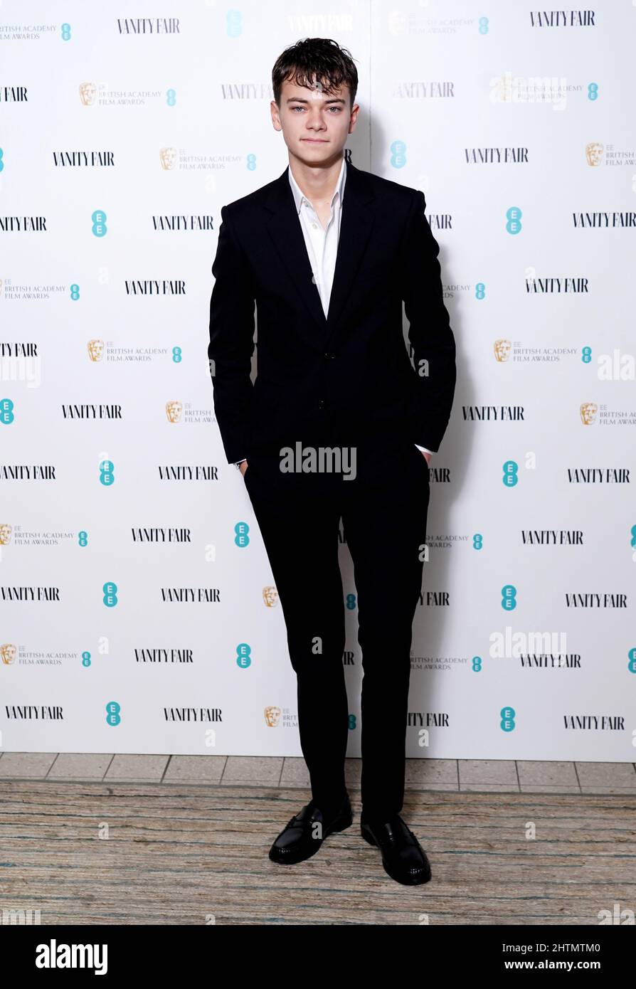Conrad Khan arrive au 180 Strand à Londres pour le Vanity Fair EE Rising Star Party. Date de la photo: Mardi 1 mars 2022. Banque D'Images