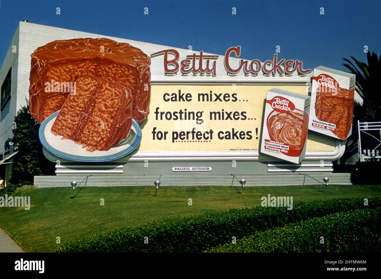 Betty Crocker mélange de gâteau bilboard à Los Angeles, CA 1956 Banque D'Images