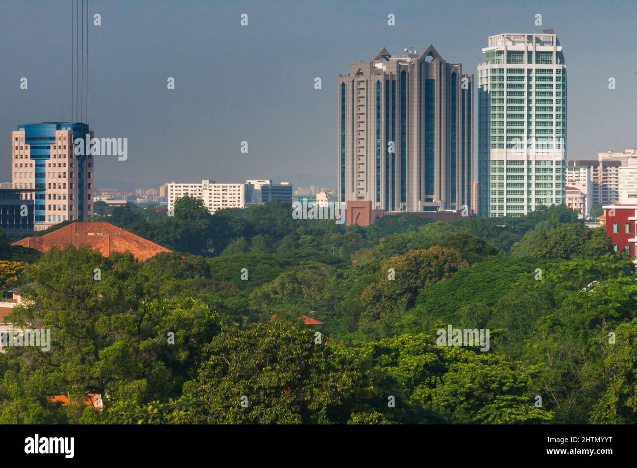 Immeubles résidentiels et d'appartements en hauteur au coeur du quartier central des affaires de KLCC, Bukit Bintang, Kuala Lumpur, Malaisie Banque D'Images
