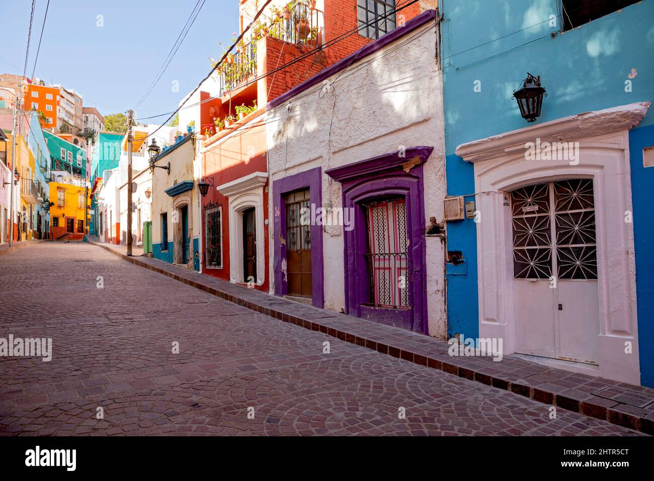 Mexique, État de Guanajuato, Guanajuato, un paysage de rue coloré de la ville coloniale espagnole Banque D'Images
