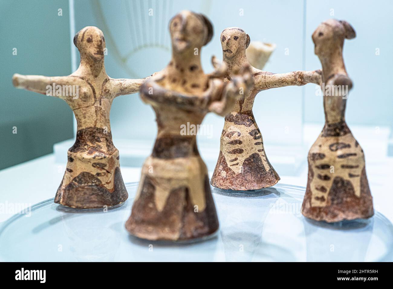 Statuette figurines de la civilisation minoenne, Musée archéologique d'Héraklion, île de Crète, Grèce Banque D'Images