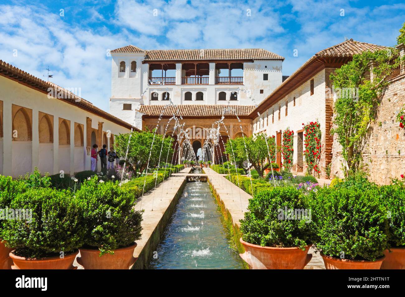 Patio de la Acequia, Generalife, la Alhambra, Grenade, Andalousie, Espagne Banque D'Images