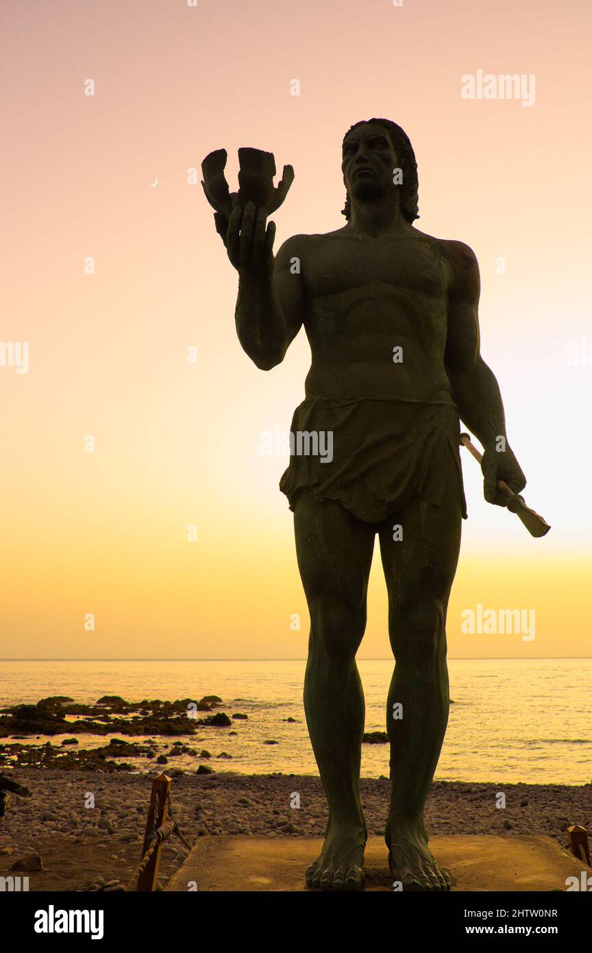 Août 2018. Valle Gran Rey, la Gomera, Îles Canaries, Espagne. Vue de la sculpture de Hautacuperche représente le héros Gomeran, meneur de la Banque D'Images