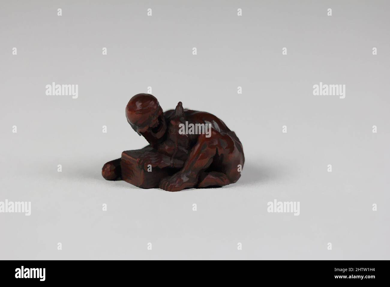 Art inspiré par Netsuke, 19th siècle, Japon, Bois, H. 1 po. (2,5 cm) ; avec 1 1/2 po (3,8 cm), Netsuke, oeuvres classiques modernisées par Artotop avec une touche de modernité. Formes, couleur et valeur, impact visuel accrocheur sur l'art émotions par la liberté d'œuvres d'art d'une manière contemporaine. Un message intemporel qui cherche une nouvelle direction créative. Artistes qui se tournent vers le support numérique et créent le NFT Artotop Banque D'Images