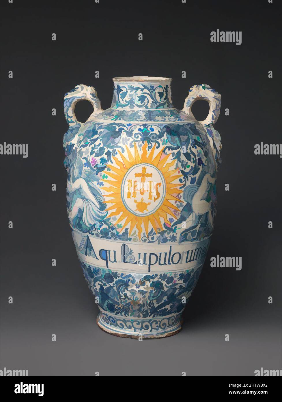 Art inspiré par le vase de drogue (un d'une paire), ca. 1620–80, italien, Maiolica (faïence émaillée), total : 22 7/8 × 14 1/2 × 13 1/2 po. (58,1 × 36,8 × 34,3 cm), céramique-Poterie, les navires de stockage ont été parmi les plus fréquemment produits de maiolica marchandises à la fin du Moyen-âge et de la Renaissance, les œuvres classiques modernisées par Artotop avec un peu de modernité. Formes, couleur et valeur, impact visuel accrocheur sur l'art émotions par la liberté d'œuvres d'art d'une manière contemporaine. Un message intemporel qui cherche une nouvelle direction créative. Artistes qui se tournent vers le support numérique et créent le NFT Artotop Banque D'Images