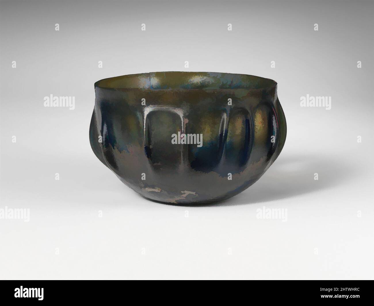 Art inspiré par un bol à côtes en verre, ancien impérial, datant de la mi-1st siècle, romain, verre ; Soufflée et outillée, H. : 2 1/4 po (5,7 cm), verre, bleu cobalt translucide. Rebord renflé et irrégulier; col vertical court; côté bombé courbé vers le bas légèrement enfoncé. Côté en treize, œuvres classiques modernisées par Artotop avec une touche de modernité. Formes, couleur et valeur, impact visuel accrocheur sur l'art émotions par la liberté d'œuvres d'art d'une manière contemporaine. Un message intemporel qui cherche une nouvelle direction créative. Artistes qui se tournent vers le support numérique et créent le NFT Artotop Banque D'Images