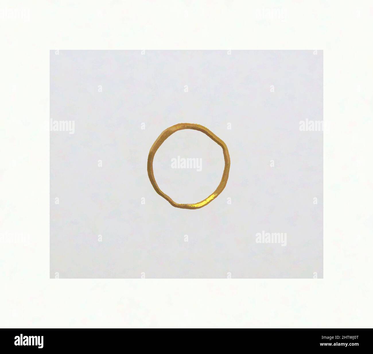 Art inspiré par l'anneau, romain, or, diamètre : 1/2 × 1/16 po. (1,2 × 0,2 cm), Or et argent, oeuvres classiques modernisées par Artotop avec une touche de modernité. Formes, couleur et valeur, impact visuel accrocheur sur l'art émotions par la liberté d'œuvres d'art d'une manière contemporaine. Un message intemporel qui cherche une nouvelle direction créative. Artistes qui se tournent vers le support numérique et créent le NFT Artotop Banque D'Images