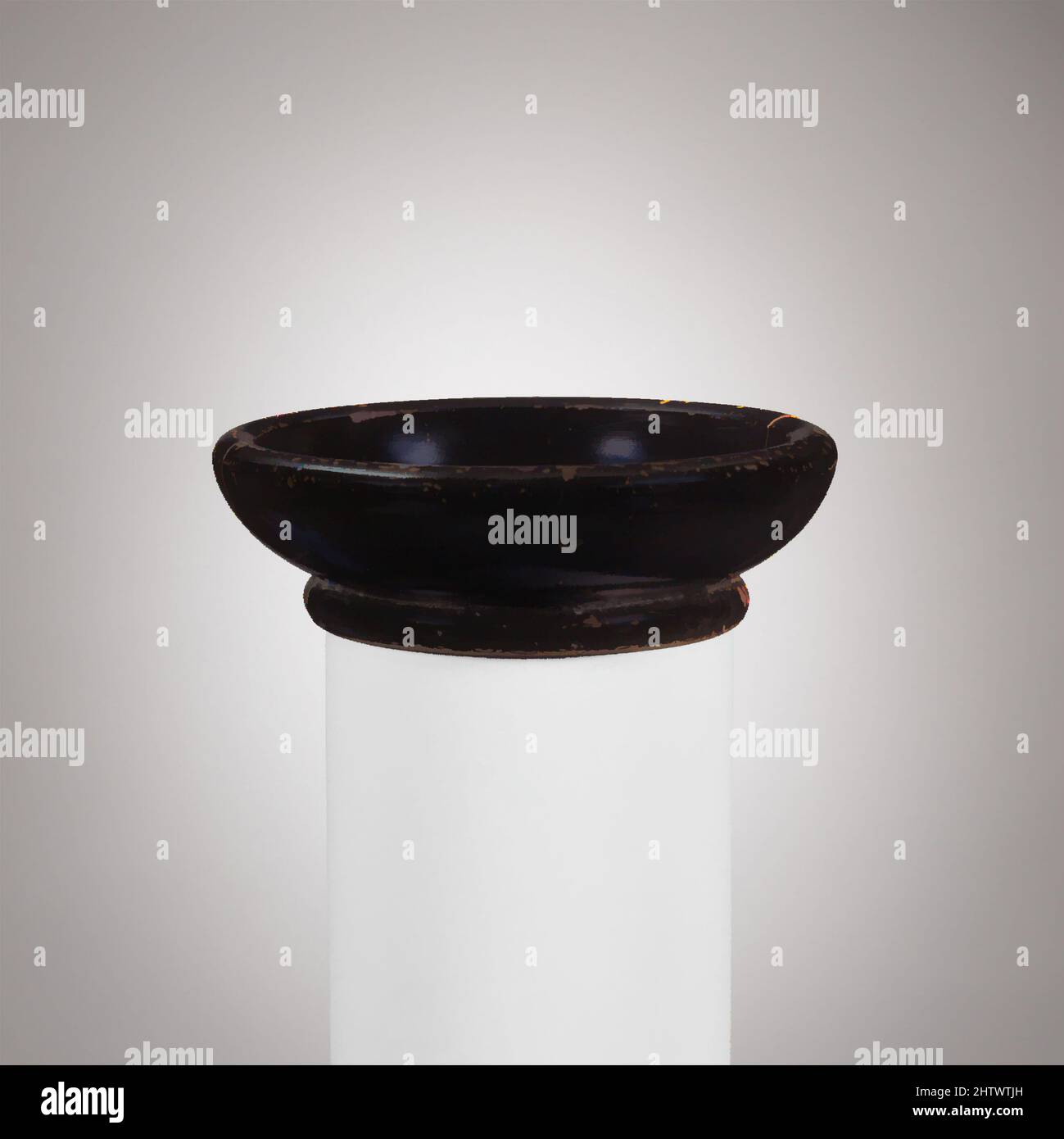 Art inspiré par la terre cuite, classique, 5th siècle avant J.-C., grec, Attique, Terre cuite ; vernis noir, H. 15/16 po. (2,3 cm) ; diamètre 3 1/16 po. (7,7 cm), les vases, les vases à la décoration peinte représentent les produits les plus complexes des potiers et peintres athéniens. En outre, ils, les œuvres classiques modernisées par Artotop avec un peu de modernité. Formes, couleur et valeur, impact visuel accrocheur sur l'art émotions par la liberté d'œuvres d'art d'une manière contemporaine. Un message intemporel qui cherche une nouvelle direction créative. Artistes qui se tournent vers le support numérique et créent le NFT Artotop Banque D'Images