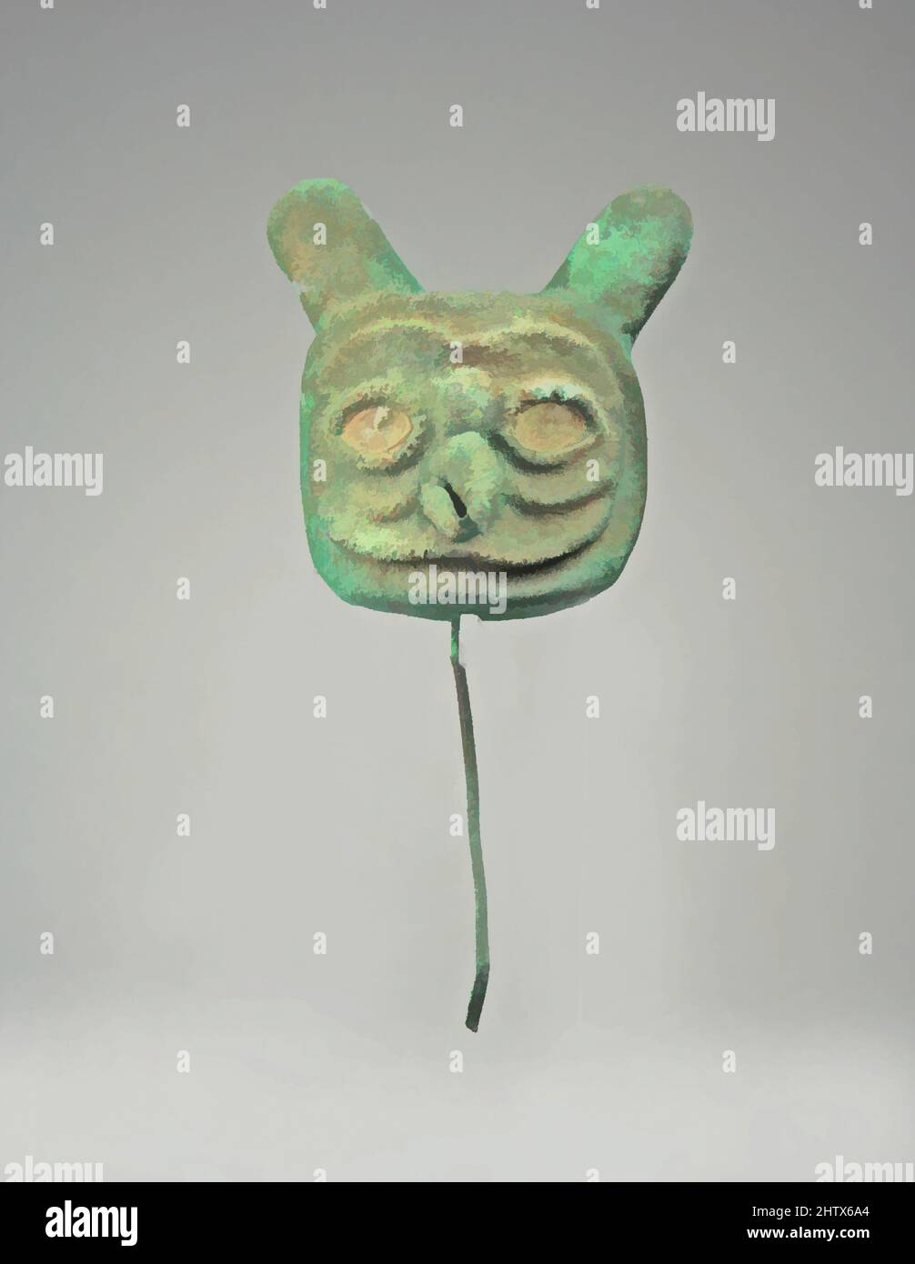 Art inspiré par Owl Head, 390–450, Pérou, Moche (Loma Negra), cuivre doré, Hauteur 3-3/16 po (8 cm), ornements métalliques, oeuvres classiques modernisées par Artotop avec une touche de modernité. Formes, couleur et valeur, impact visuel accrocheur sur l'art émotions par la liberté d'œuvres d'art d'une manière contemporaine. Un message intemporel qui cherche une nouvelle direction créative. Artistes qui se tournent vers le support numérique et créent le NFT Artotop Banque D'Images