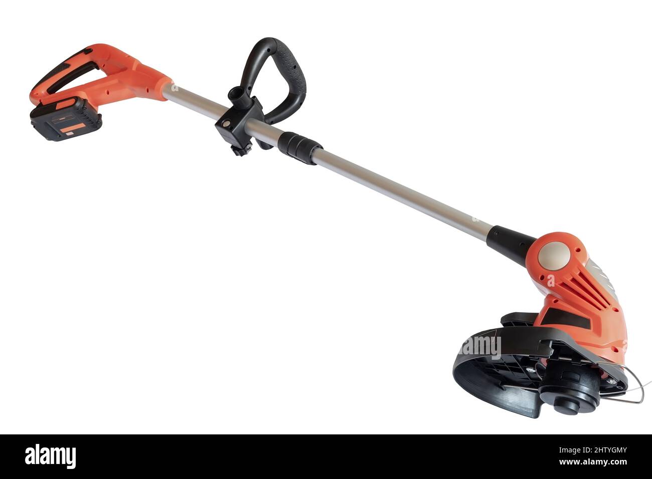 Appareils électroménagers : tondeuse pour la coupe de pelouses sur piles rechargeables. Présentation sur fond blanc, vue de face, espace de copie Banque D'Images