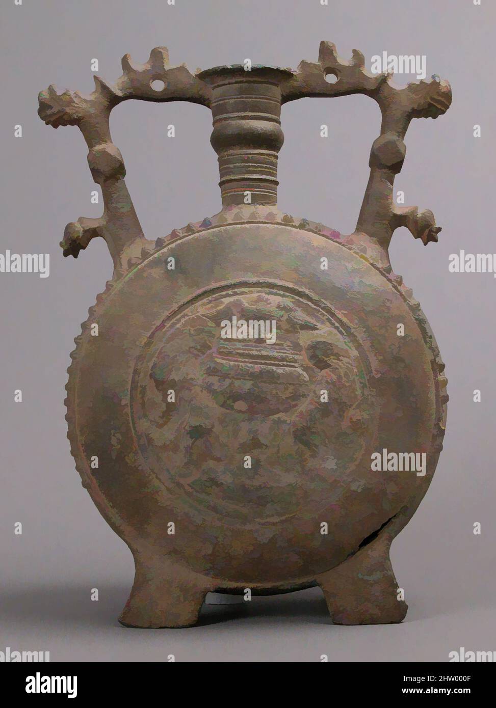 Art inspiré par le Flask avec poignées, 15th–16th siècle, Balkans, étain, total : 12 11/16 x 9 3/16 x 6 1/4 po. (32,2 x 23,3 x 15,8 cm), Metalwork-Pewter, oeuvres classiques modernisées par Artotop avec une touche de modernité. Formes, couleur et valeur, impact visuel accrocheur sur l'art émotions par la liberté d'œuvres d'art d'une manière contemporaine. Un message intemporel qui cherche une nouvelle direction créative. Artistes qui se tournent vers le support numérique et créent le NFT Artotop Banque D'Images