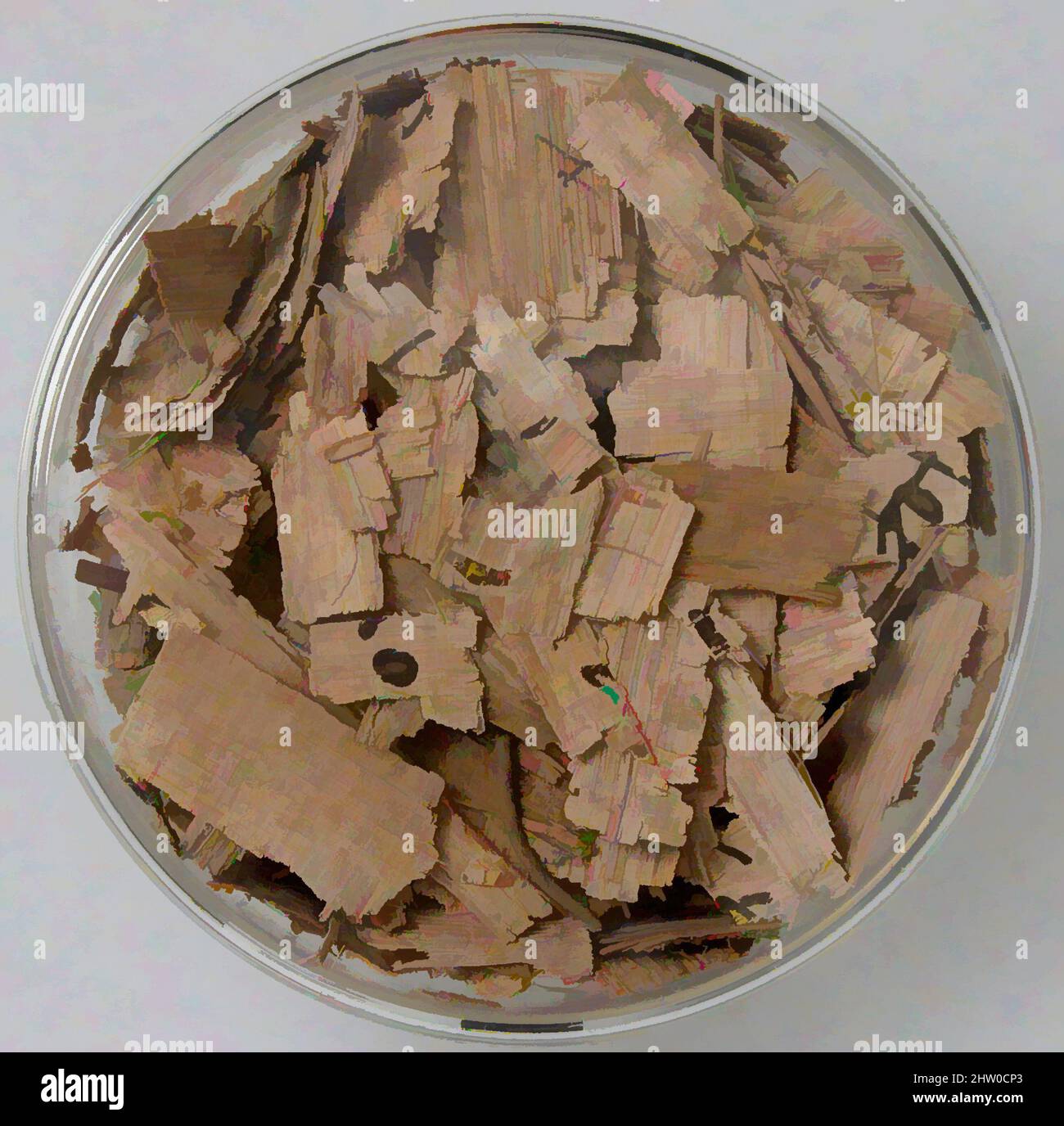 Art inspiré par des fragments de Papyri, 7th siècle, fait à Thèbes, Égypte byzantine, copte, Papyrus et encre, stockage (boîte de Petri diam.) : 2 13/16 po. (7,2 cm), Papyrus, oeuvres classiques modernisées par Artotop avec une touche de modernité. Formes, couleur et valeur, impact visuel accrocheur sur l'art émotions par la liberté d'œuvres d'art d'une manière contemporaine. Un message intemporel qui cherche une nouvelle direction créative. Artistes qui se tournent vers le support numérique et créent le NFT Artotop Banque D'Images