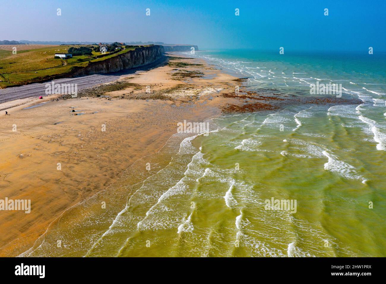 France, Seine Maritime, falaises et plage à Saint Aubin sur Mer (vue aérienne) Banque D'Images