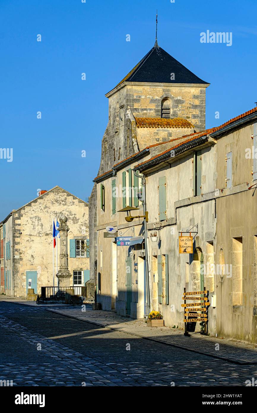 France, Charente-Maritime, Hiers-Brouage, les plus beaux villages de France, rue principale Banque D'Images