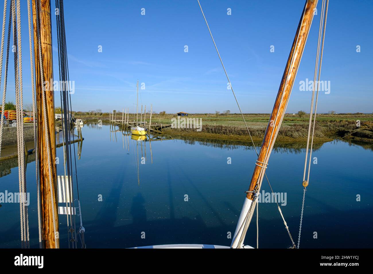 France, Charente-Maritime, Saintonge, Mornac-sur-Seudre, les plus beaux villages de France, port sur la Seudre Banque D'Images