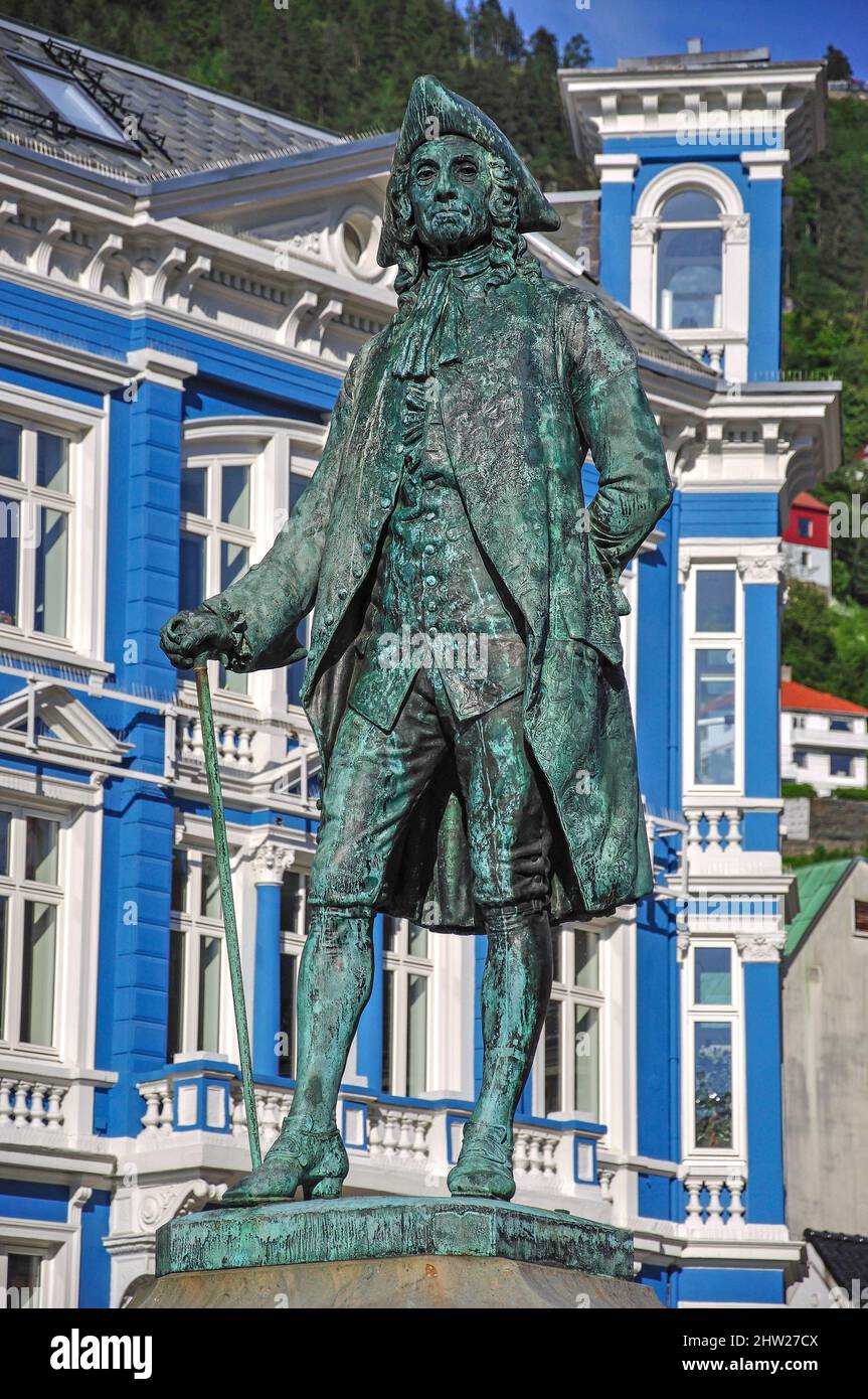 Statue de Ludvig Holberg (écrivain et philosophe), place Vagsalm, Bergen, Comté de Hordaland, Région de Vestlandet, Norvège Banque D'Images