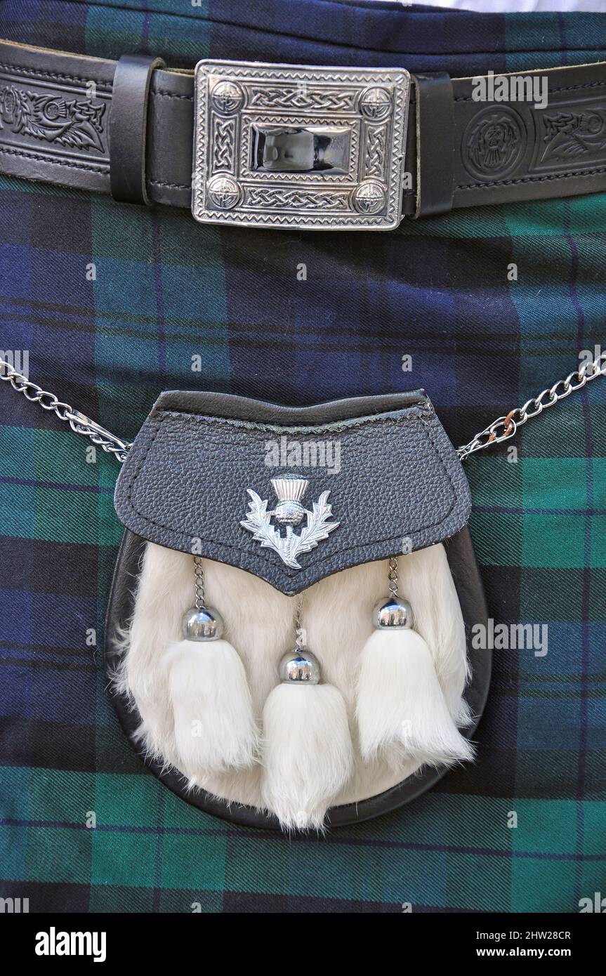 Un Sporran et Highland dress en vente, Vieille Ville, Edinburgh, Lothian, Ecosse, Royaume-Uni Banque D'Images