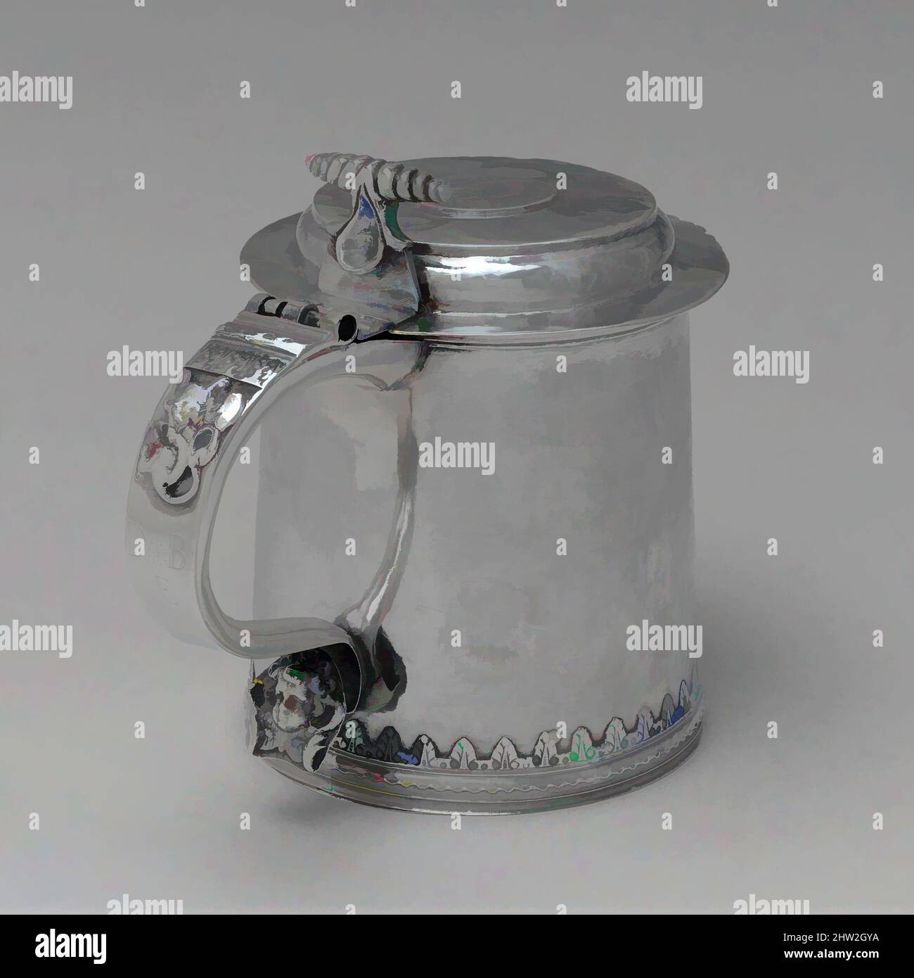Art inspiré par Tankard, CA. 1700–1720, fabriqué à New York, New York, États-Unis, américain, argent, Total : 6 3/4 x 8 1/4 po (17,1 x 21 cm) ; 28 oz 5 l/h (879 g), argent, Jacob Boelen (env. 1657–1729, œuvres classiques modernisées par Artotop avec une touche de modernité. Formes, couleur et valeur, impact visuel accrocheur sur l'art émotions par la liberté d'œuvres d'art d'une manière contemporaine. Un message intemporel qui cherche une nouvelle direction créative. Artistes qui se tournent vers le support numérique et créent le NFT Artotop Banque D'Images