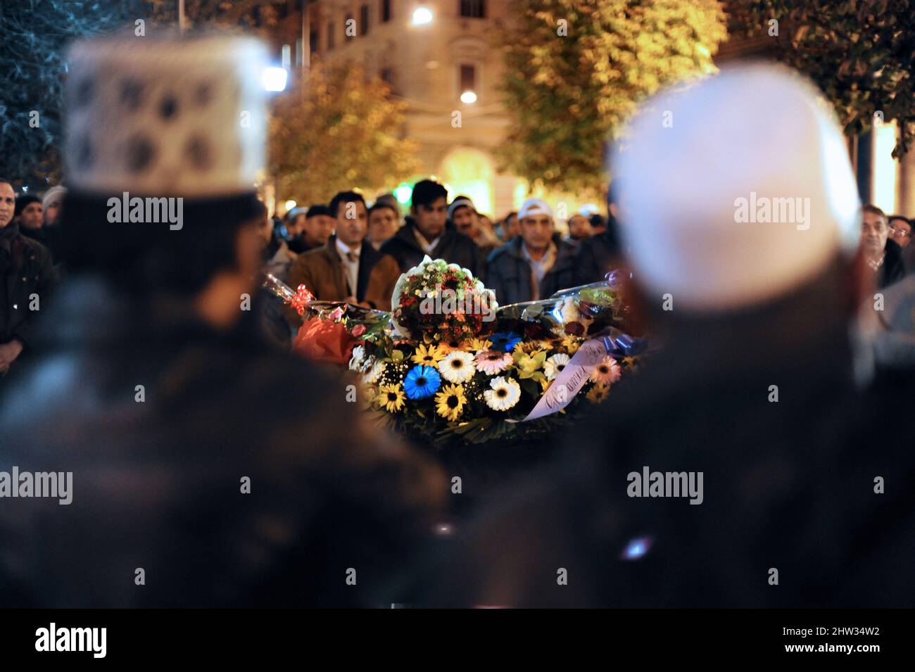 Rome, Italie 17/12/2009: Tournages au corps de Sher Khan, place Vittorio. ©Andrea Sabbadini Banque D'Images