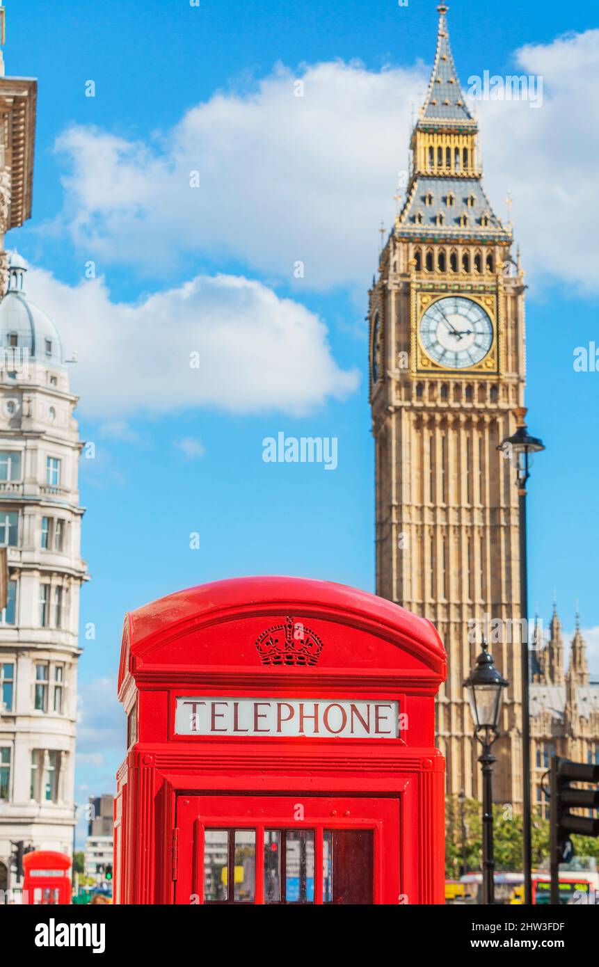 Big Ben et Red Phone Box, Londres, Angleterre, Royaume-Uni Banque D'Images