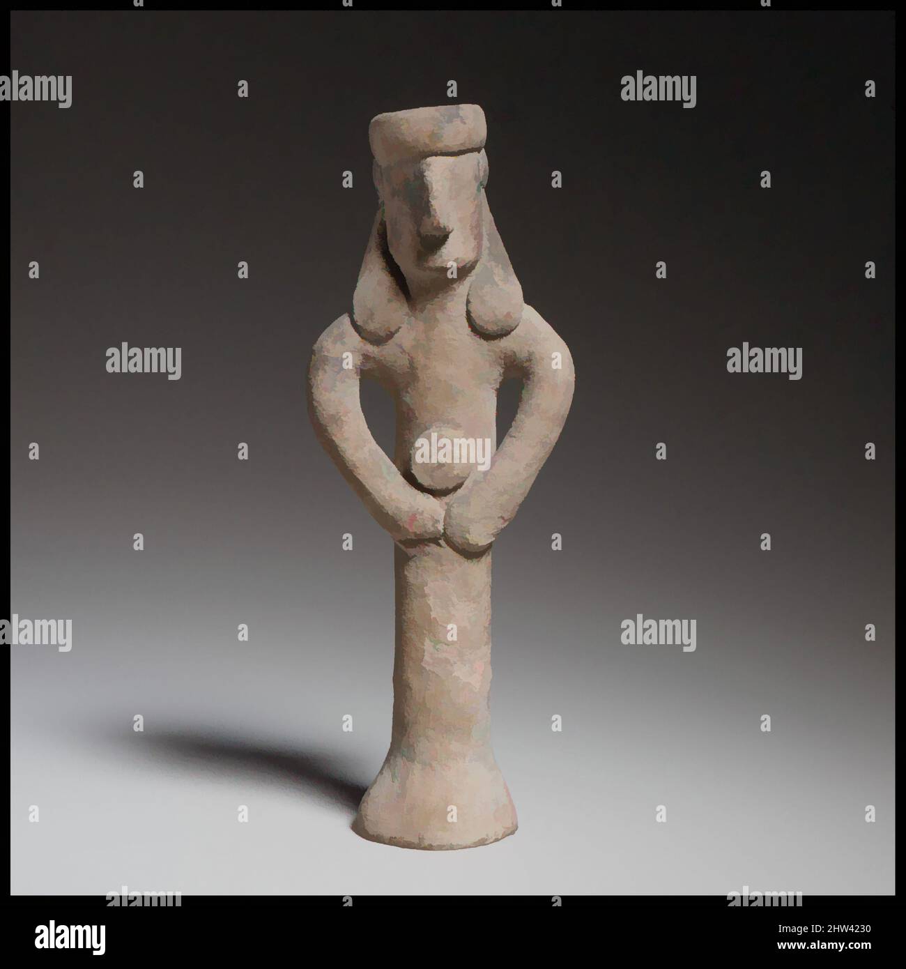 Art inspiré par la figure debout tenant un tambourin(?), Cypro-archaïque II, ca. 600–480 C.-B., chypriote, terre cuite; fait à la main, H. 5 15/16 po. (15,1 cm), terracottas, la figurine, de genre incertain, est faite à la main et solide, avec un corps cylindrique évasant. Les bras courber vers le bas, le, les œuvres classiques modernisées par Artotop avec un peu de modernité. Formes, couleur et valeur, impact visuel accrocheur sur l'art émotions par la liberté d'œuvres d'art d'une manière contemporaine. Un message intemporel qui cherche une nouvelle direction créative. Artistes qui se tournent vers le support numérique et créent le NFT Artotop Banque D'Images