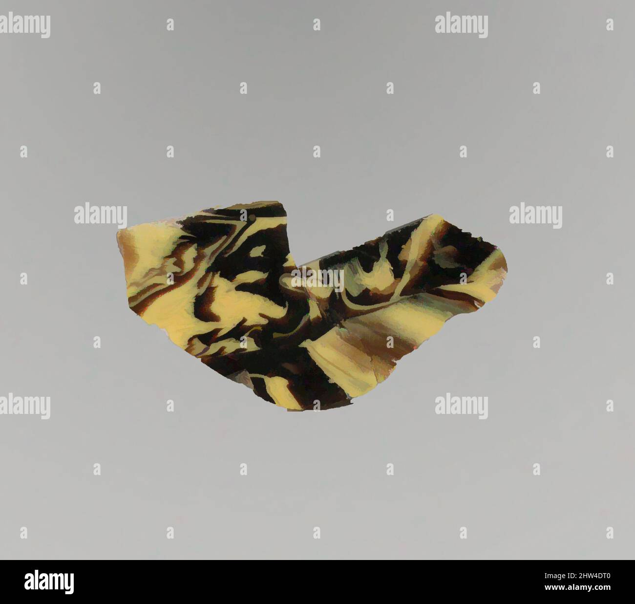 Art inspiré par le fragment incrusté de mosaïque de verre, début impérial, fin du 1st siècle C.-B.–début du 1st siècle A.D., romain, verre; moulé, autre : 15/16 x 1 11/16 po. (2,4 x 4,2 cm), verre, fragment de plaque de révetation., violet foncé translucide, aspect noir et jaune opaque., incrustation plate, Œuvres classiques modernisées par Artotop avec une touche de modernité. Formes, couleur et valeur, impact visuel accrocheur sur l'art émotions par la liberté d'œuvres d'art d'une manière contemporaine. Un message intemporel qui cherche une nouvelle direction créative. Artistes qui se tournent vers le support numérique et créent le NFT Artotop Banque D'Images