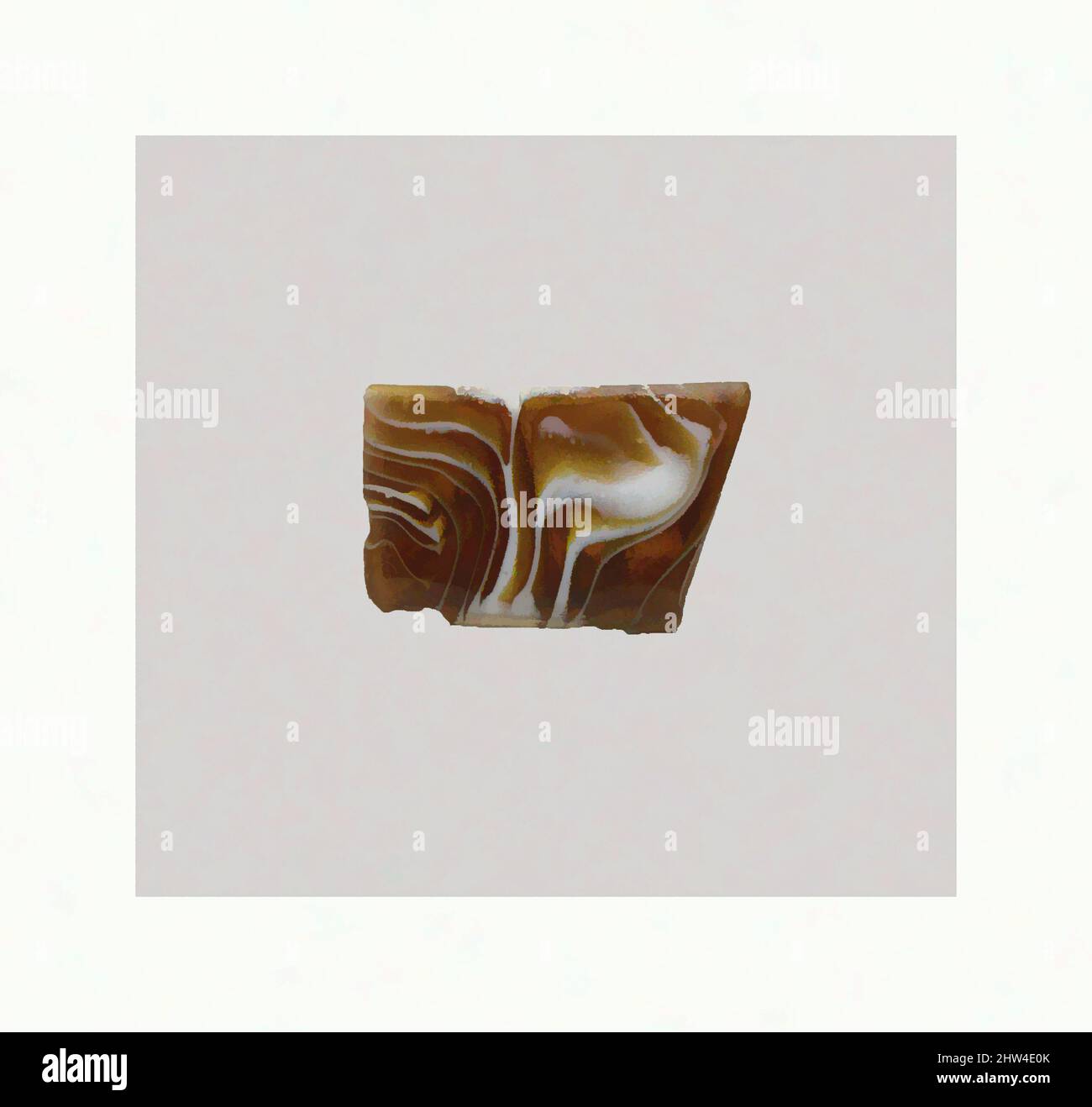 Art inspiré par fragment de mosaïque de verre, début impérial, fin du 1st siècle C.-B.–début du 1st siècle A.D., romain, verre; moulé, autre : 3/4 x 1 1/8 po. (1,9 x 2,8 cm), verre, fragment de rebord de plat peu profond ou couvercle., brun miel translucide et blanc opaque., rebord vertical arrondi; côté effilant, oeuvres classiques modernisées par Artotop avec une touche de modernité. Formes, couleur et valeur, impact visuel accrocheur sur l'art émotions par la liberté d'œuvres d'art d'une manière contemporaine. Un message intemporel qui cherche une nouvelle direction créative. Artistes qui se tournent vers le support numérique et créent le NFT Artotop Banque D'Images