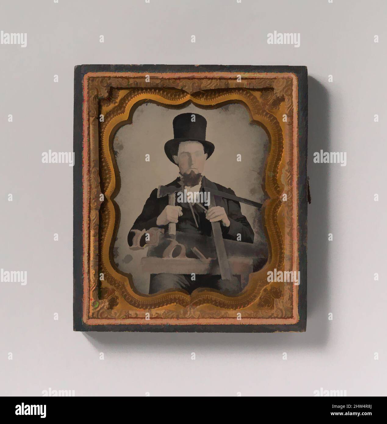Art inspiré par Carpenter en chapeau de tête avec hache, boussole, carré et scie à main, 1850s–1860s, Ambrotype, image: 6,6 x 5,3 cm (2 5/8 x 2 1/16 in.), photographies, Inconnu (American, Classic œuvres modernisées par Artotop avec une touche de modernité. Formes, couleur et valeur, impact visuel accrocheur sur l'art émotions par la liberté d'œuvres d'art d'une manière contemporaine. Un message intemporel qui cherche une nouvelle direction créative. Artistes qui se tournent vers le support numérique et créent le NFT Artotop Banque D'Images