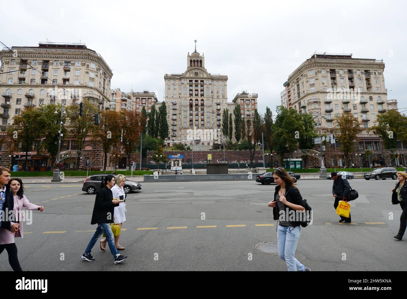 Budynok Z Zirkoyu est un bâtiment ukrainien emblématique situé sur la rue Khreschatyk à Kiev, en Ukraine. Banque D'Images