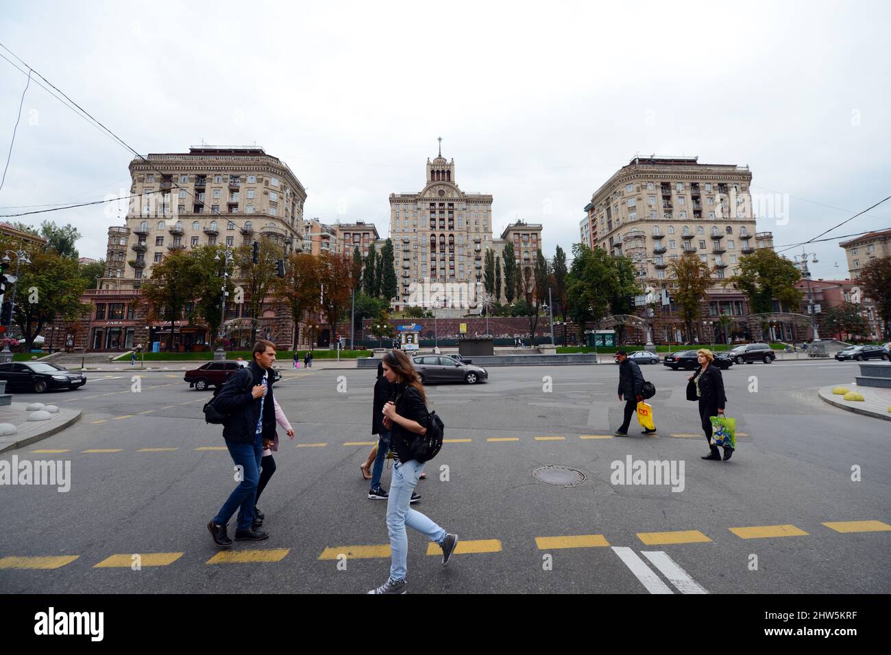 Budynok Z Zirkoyu est un bâtiment ukrainien emblématique situé sur la rue Khreschatyk à Kiev, en Ukraine. Banque D'Images