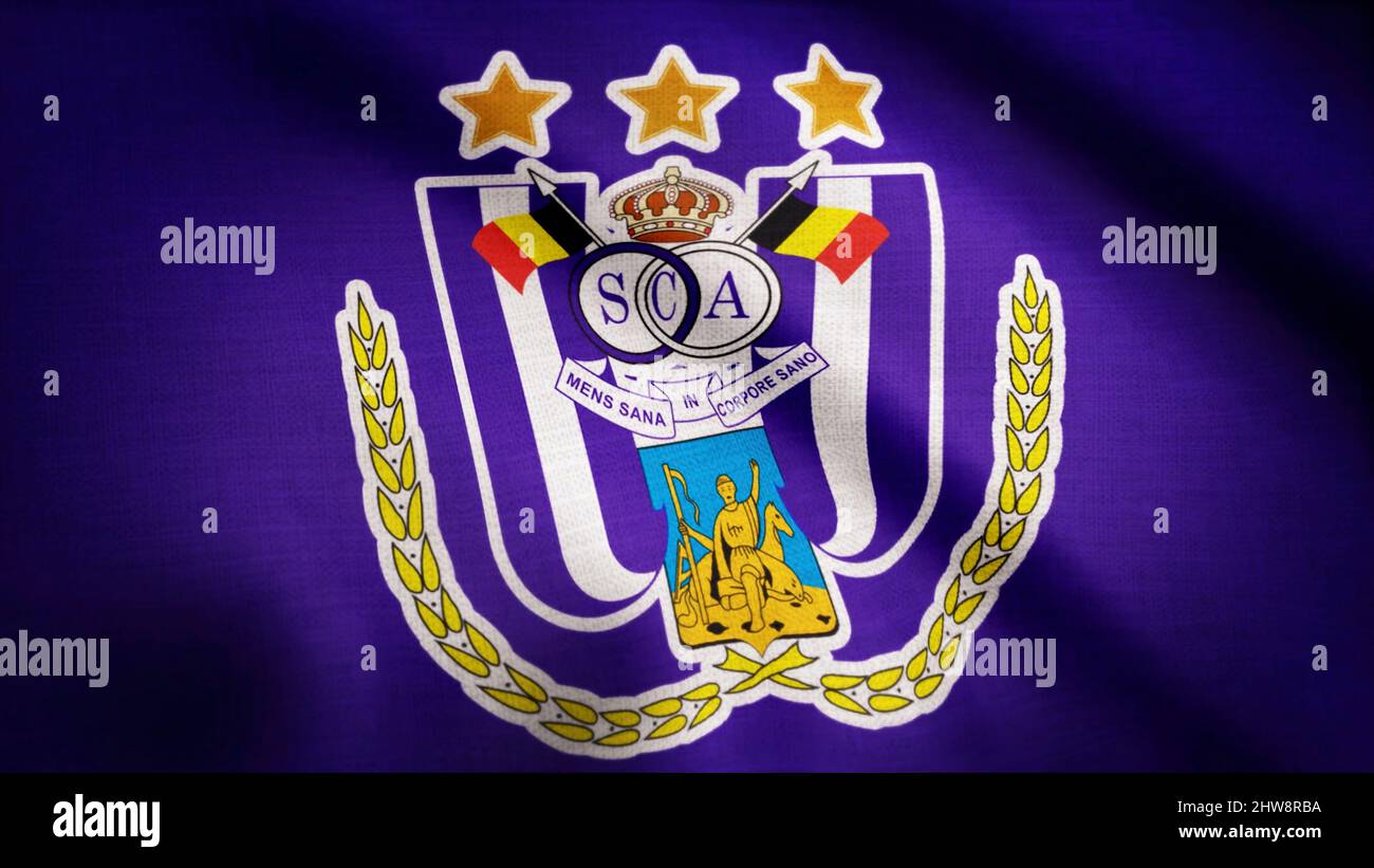 Gros plan sur le drapeau de la mode avec logo du club de football FC Anderlecht, boucle sans couture. Animation éditoriale. Banque D'Images