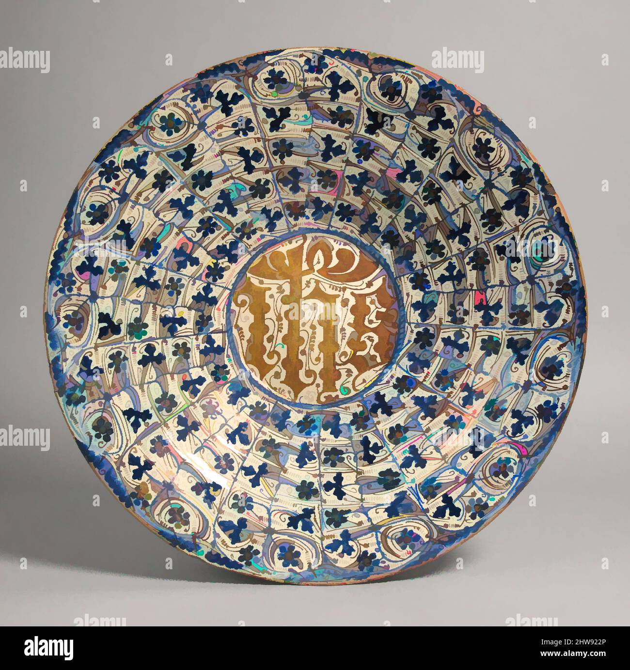 Art inspiré par un plat avec Monogramme IHS et motif floral, 1430–1460, en Manises probablement, Valence, Espagne, espagnol, faïence émaillée, Total : 18 1/8 po (46 cm), céramique, oeuvres classiques modernisées par Artotop avec une touche de modernité. Formes, couleur et valeur, impact visuel accrocheur sur l'art émotions par la liberté d'œuvres d'art d'une manière contemporaine. Un message intemporel qui cherche une nouvelle direction créative. Artistes qui se tournent vers le support numérique et créent le NFT Artotop Banque D'Images