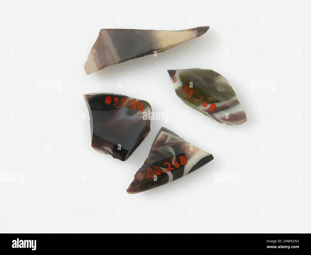 Art inspiré par des fragments de verre d'un navire, 4th–début 5th siècle, fait à Kharga Oasis, Égypte byzantine, copte, verre, stockage (boîte de Pétri diam.): 1 3/4 po. (4,5 cm), Glass-Vessels, oeuvres classiques modernisées par Artotop avec une touche de modernité. Formes, couleur et valeur, impact visuel accrocheur sur l'art émotions par la liberté d'œuvres d'art d'une manière contemporaine. Un message intemporel qui cherche une nouvelle direction créative. Artistes qui se tournent vers le support numérique et créent le NFT Artotop Banque D'Images