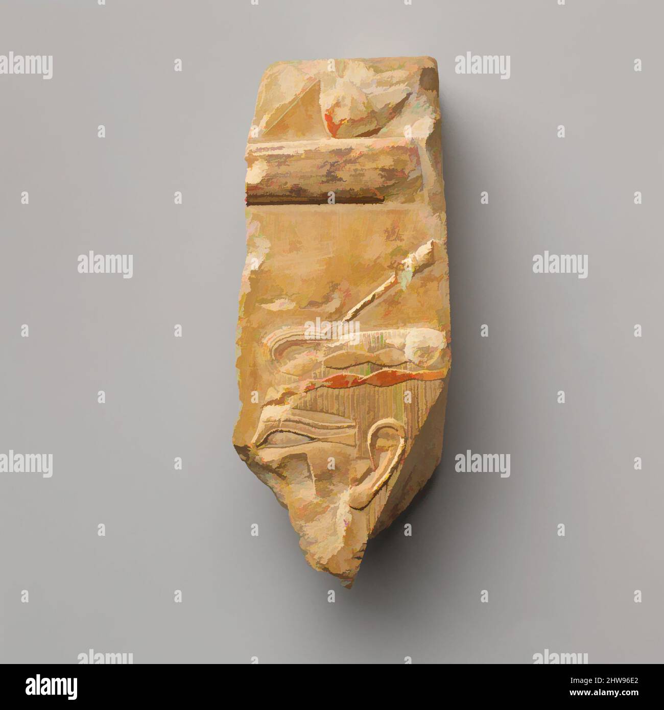 Art inspiré par le relief d'une femme avec une épingle à cheveux, Royaume du milieu, dynastie 11, ca. 2051–2030 av. J.-C., d'Égypte, haute-Égypte, Thèbes, Deir el-Bahri, Tombe de Neferu (TT 319,), Chapelle, 1923–25, calcaire, peinture, Ce fragment représente une femme portant des bandeaux pour la tête et une épingle à cheveux, les œuvres classiques modernisées par Artotop avec un peu de modernité. Formes, couleur et valeur, impact visuel accrocheur sur l'art émotions par la liberté d'œuvres d'art d'une manière contemporaine. Un message intemporel qui cherche une nouvelle direction créative. Artistes qui se tournent vers le support numérique et créent le NFT Artotop Banque D'Images