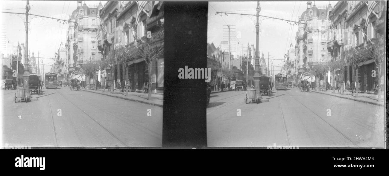 Avenue Corrientes et avenue Callao, à Buenos Aires, en Argentine. Les débuts du 20th siècle. Banque D'Images