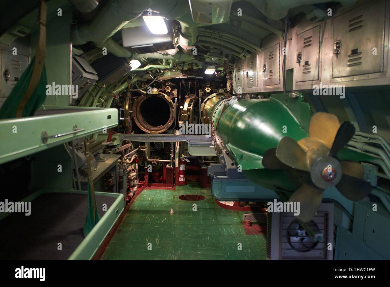 Torpedo Room dans l'USS Growler, New York Banque D'Images