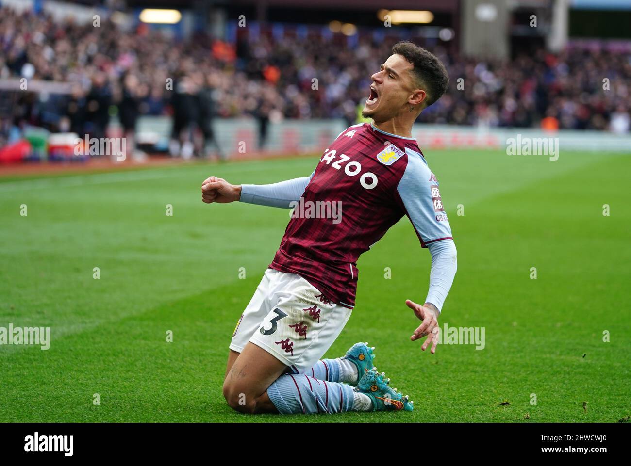 Philippe Coutinho, d'Aston Villa, célèbre le troisième but de son équipe lors du match de la Premier League à Villa Park, Birmingham. Date de la photo: Samedi 5 mars 2022. Banque D'Images Philippe Coutinho, d'Aston Villa, célèbre le troisième but de son équipe lors du match de la Premier League à Villa Park, Birmingham. Date de la photo: Samedi 5 mars 2022. Banque D'Images