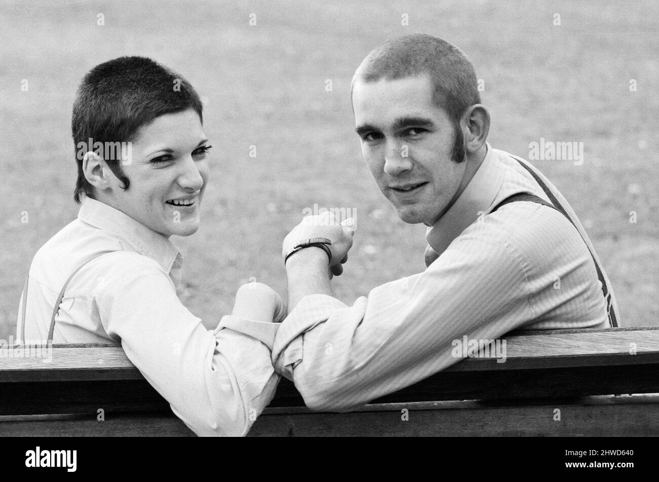 Couple de skinhead Glenda Peake et Tony Hughes. 7th octobre 1969. Banque D'Images