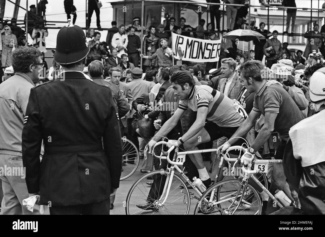Lot De Photos Anciennes - Tour De Belgique Cyclisme, Presse Vélo, Vintage
