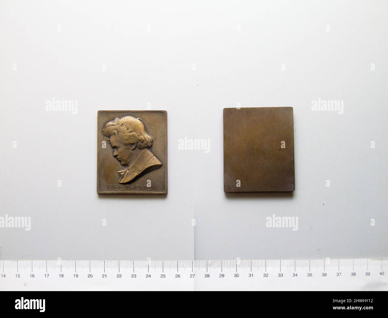 Plaquette de bronze de Ledwig van Beethoven d'Allemagne. Sujet : Ludwig van Beethoven, allemand, 1770–1827 artiste : Eduard Telcs, hongrois, c. 1940 Banque D'Images