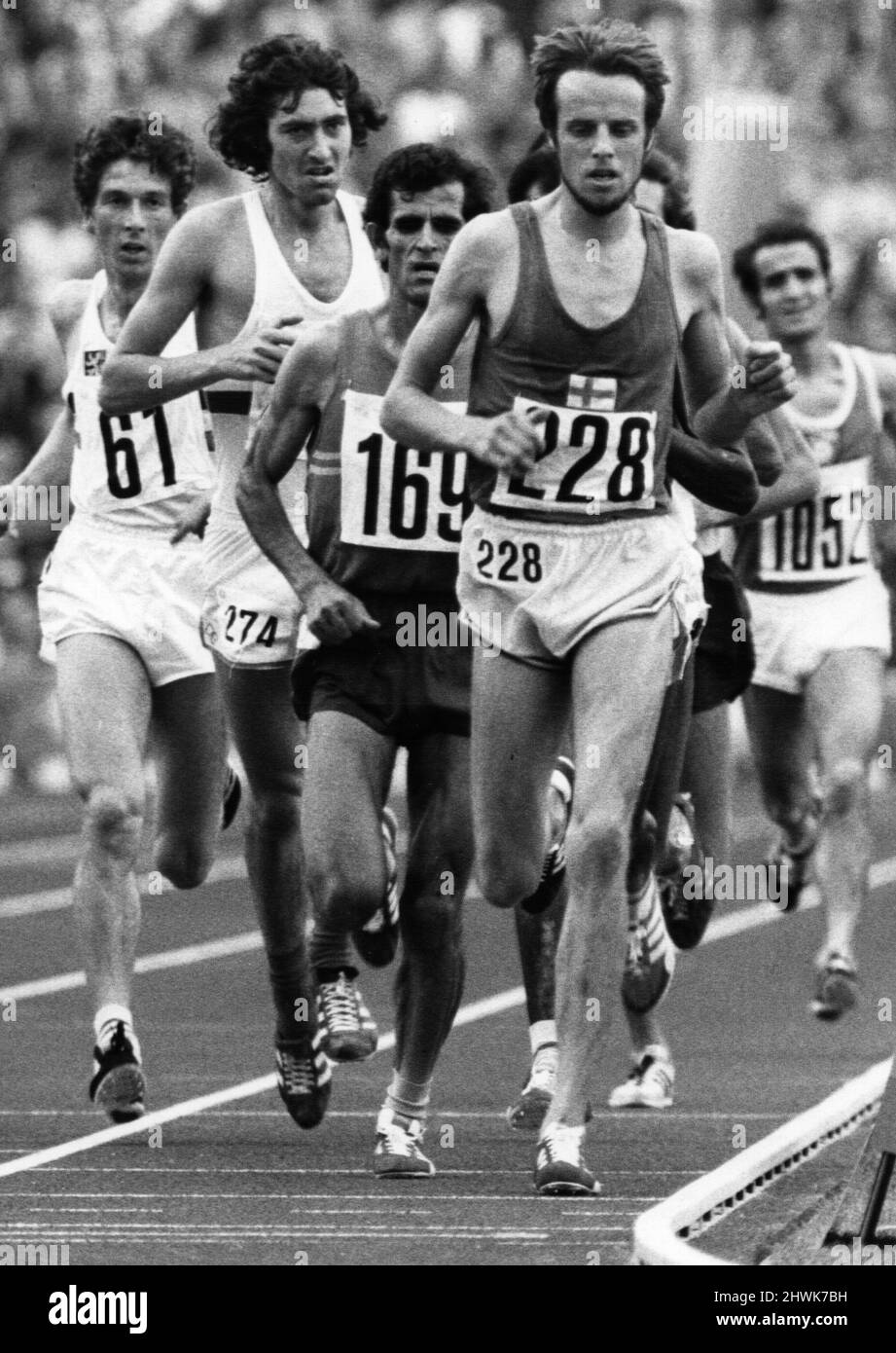 Jeux Olympiques 1972 10 000 mètres finalL Viren (Or) mène le champ de M Yifter (Bronze), David Bedford qui a fini 6th et Silver médaillé Puttemans de Belgique. Août 1972 72 8637 21A Banque D'Images