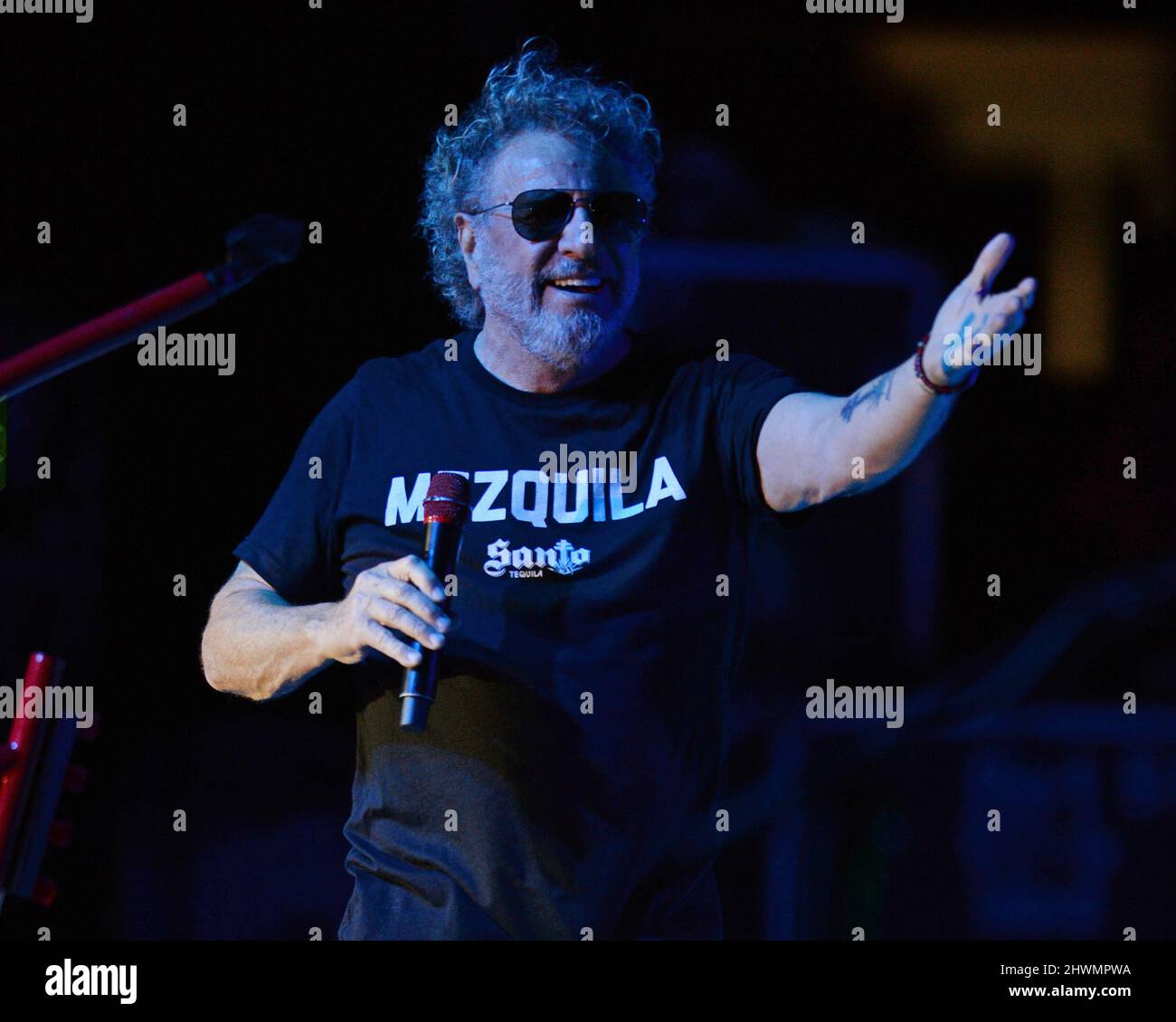 Pompano Beach FL, États-Unis. 05th mars 2022. Michael Anthony et Vic Johnson du cercle se sont spectacle au Pompano Beach Amphitheatre le 5 mars 2022 à Pompano Beach, Floride. Crédit : Mpi04/Media Punch/Alamy Live News Banque D'Images