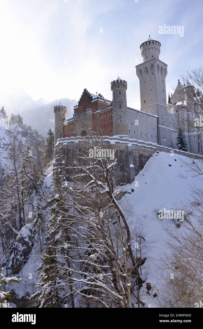ALLEMAGNE, Bavière, Schwangau, Hohenschwangau, Neuschwanstein et les environs sous la neige Banque D'Images