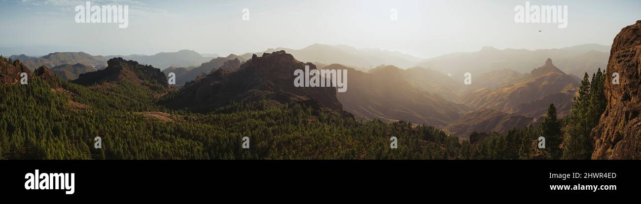 Roque Nublo et paysage pittoresque à Grand Canary, Espagne Banque D'Images