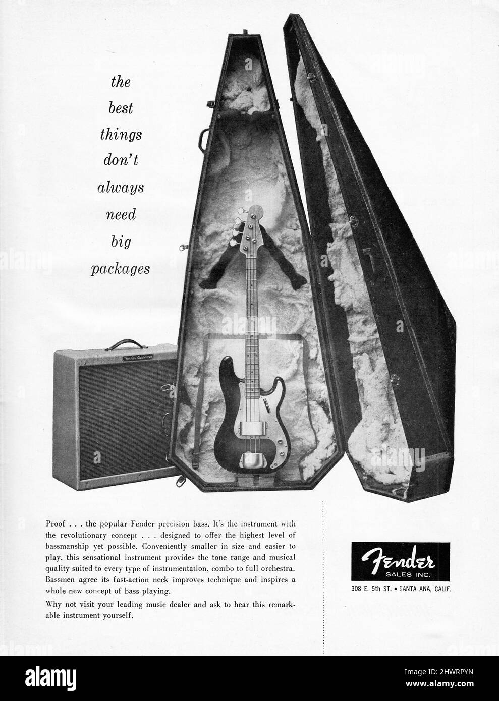 Une publicité Fender d'un magazine musical vintage 1957 faisant la  promotion de la guitare basse de précision Fender Photo Stock - Alamy