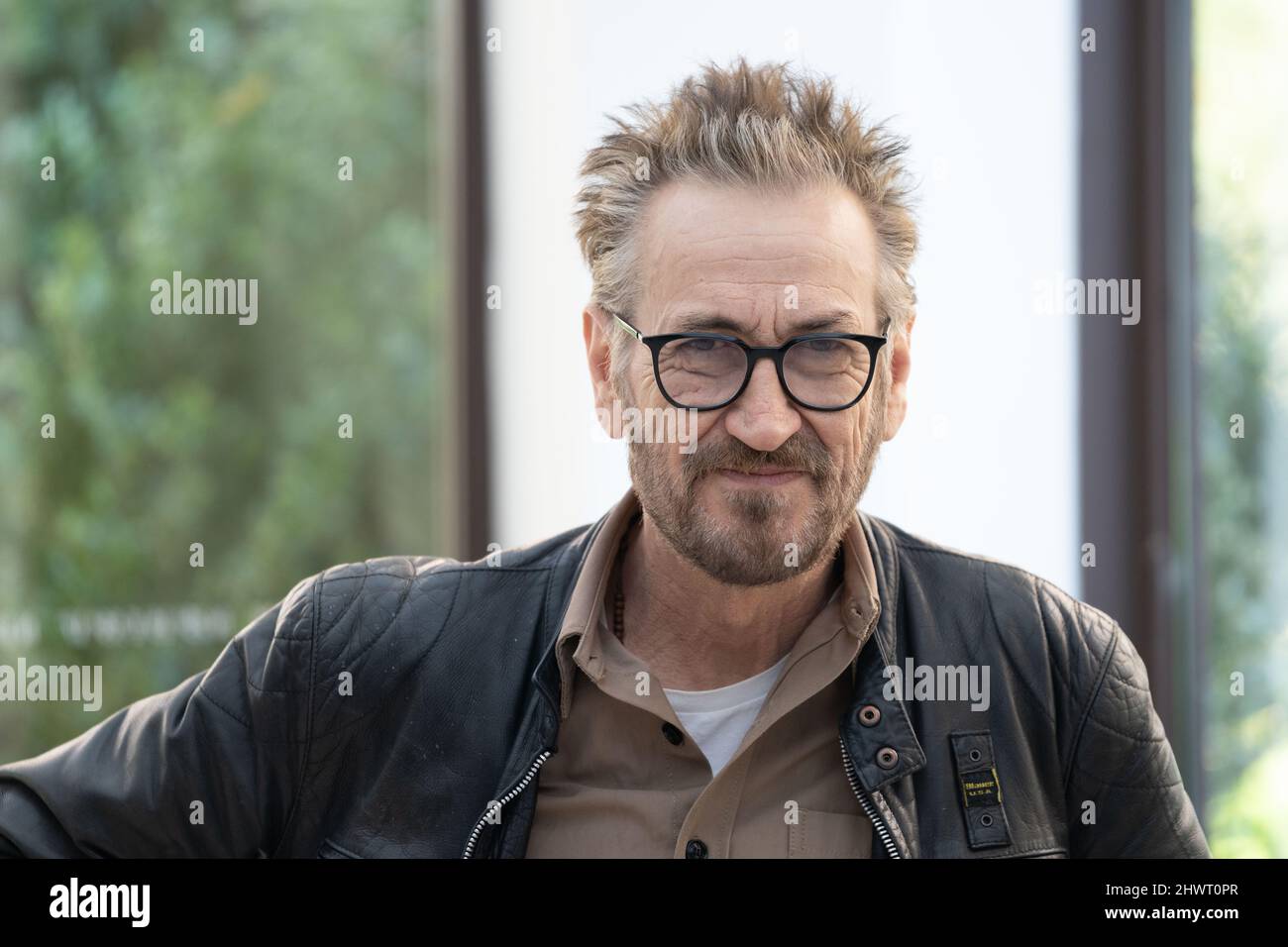 Rome, Italie - 03 mars 2022 Marco Giallini participe à la séance photo du film 'Cera una volta il crimine' à l'hôtel Meridien Visconti de Rome. Credit: Luigi de Pompeis/Alamy Live News Banque D'Images