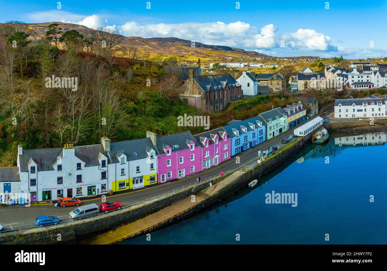 Vue aérienne du drone de Portree sur l'île de Skye, Écosse, Royaume-Uni  Photo Stock - Alamy