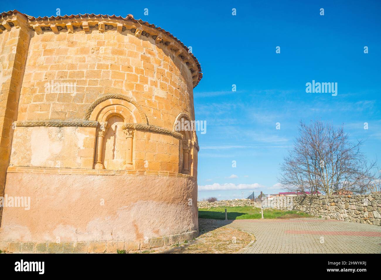 Abside romane de l'église Natividad. Duruelo, province de Ségovie, Castilla Leon, Espagne. Banque D'Images